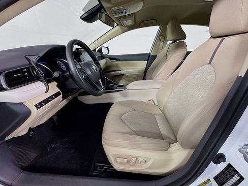 Used 2024 Toyota Camry LE image 26