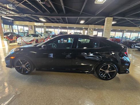 Used 2021 Honda Civic Sport image 4