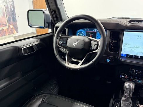 New 2025 Ford Bronco Badlands AWD/4WD image 11