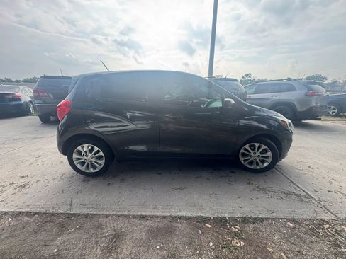 Used 2022 Chevrolet Spark LT FWD image 5
