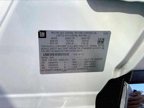 Used 2025 Buick Envision Preferred image 34