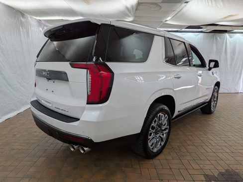 Used 2023 GMC Yukon Denali Ultimate AWD/4WD image 7