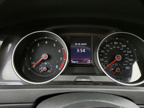 Used 2017 Volkswagen GTI S FWD image 15
