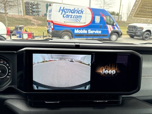 Certified 2024 Jeep Wrangler Sport S image 29