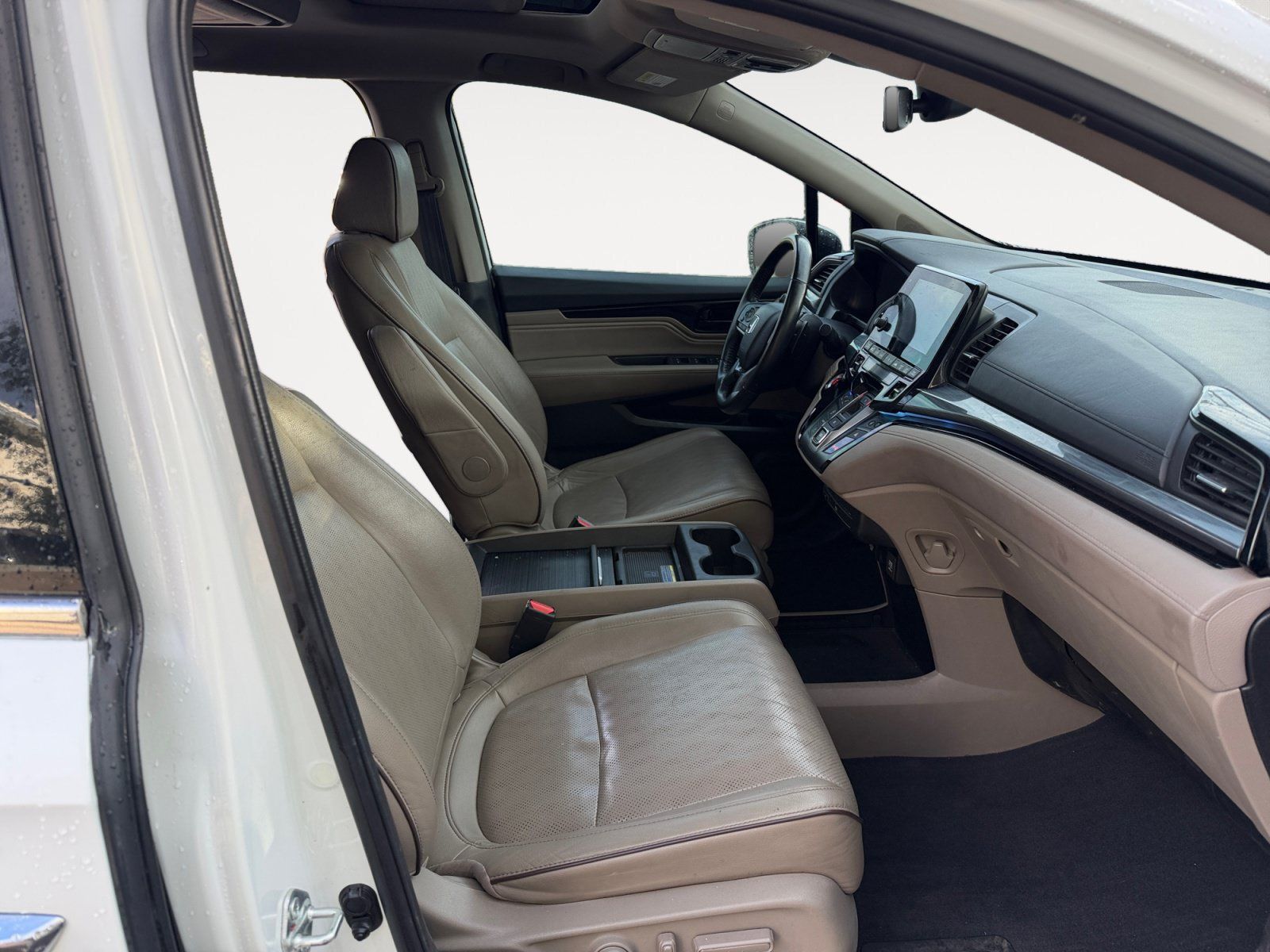 Used 2022 Honda Odyssey Elite image 15