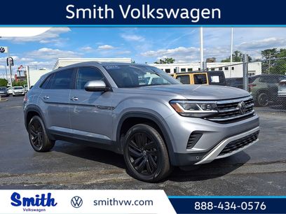 Certified 2022 Volkswagen Atlas Cross Sport SE w/ Black Wheel Package