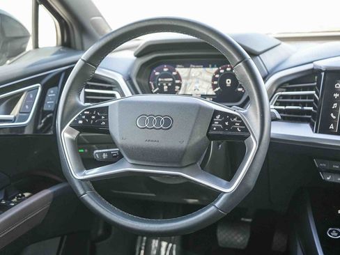 Used 2023 Audi Q4 e-tron Premium Plus w/ Premium Plus image 20