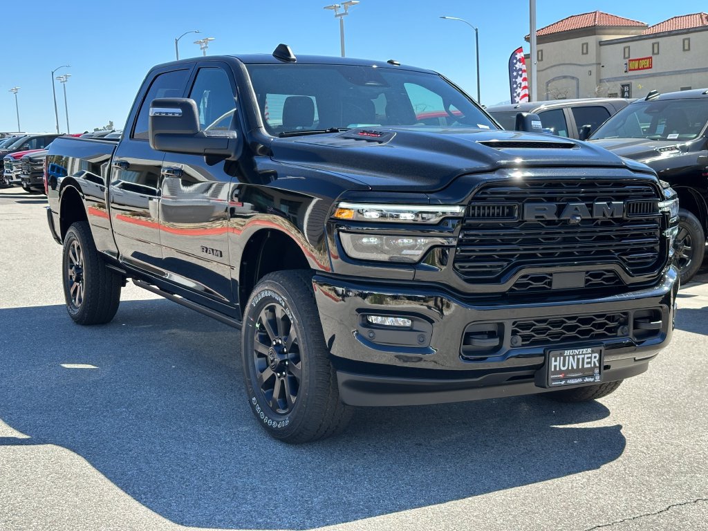 New 2026 RAM 2500 Laramie AWD/4WD image 6