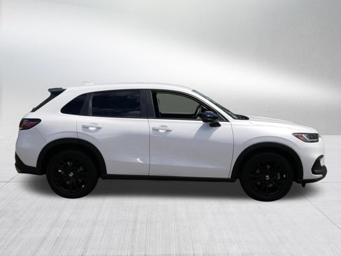Certified 2026 Honda HR-V Sport image 8