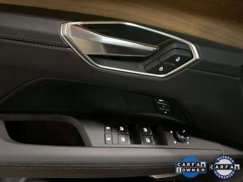Used 2023 Audi e-tron GT Premium Plus image 33