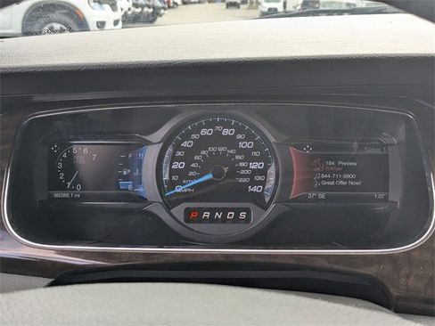 Used 2015 Ford Taurus Limited image 13