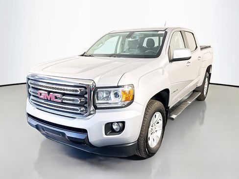 Used 2017 GMC Canyon SLE image 4