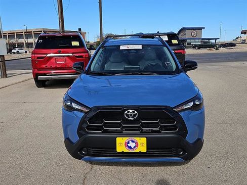 Certified 2026 Toyota Corolla Cross LE image 7