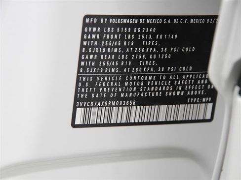 Used 2024 Volkswagen Tiguan SE R-Line image 22