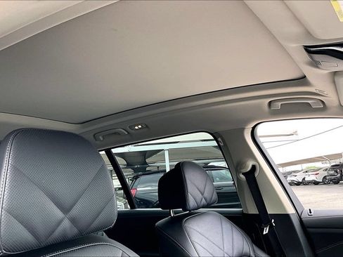 Used 2025 BMW X7 xDrive40i w/ Climate Comfort Package AWD/4WD image 23