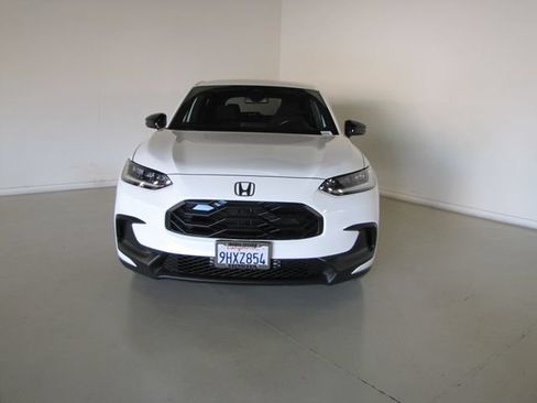 Certified 2024 Honda HR-V Sport image 2