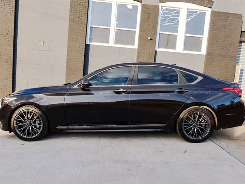 Used 2018 Genesis G80 3.3T Sport image 4