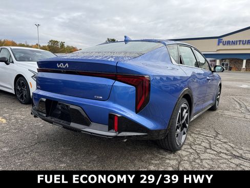 New 2025 Kia K4 GT-Line image 3