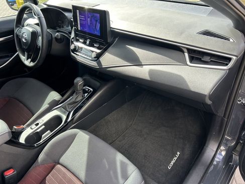 Used 2023 Toyota Corolla SE image 12