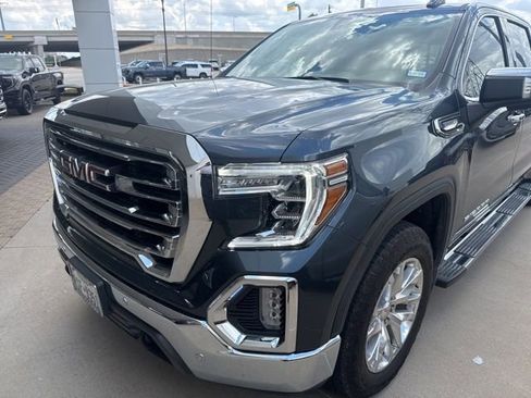 Used 2022 GMC Sierra 1500 SLT AWD/4WD image 2