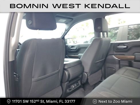 Used 2020 Chevrolet Silverado 1500 LT Trail Boss image 9