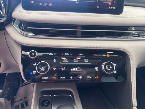 New 2026 INFINITI QX60 Luxe w/ Family Package image 22