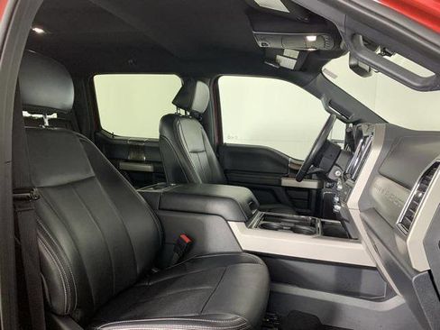 Used 2022 Ford F350 Lariat w/ Chrome Package image 8