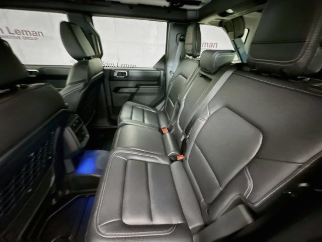 Used 2025 Ford Bronco Badlands AWD/4WD image 25