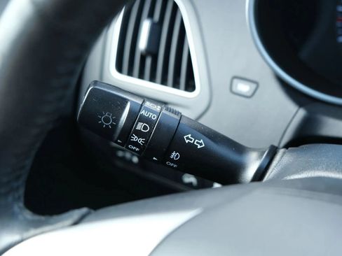 Used 2013 Hyundai Tucson Limited w/ Premium Pkg image 38