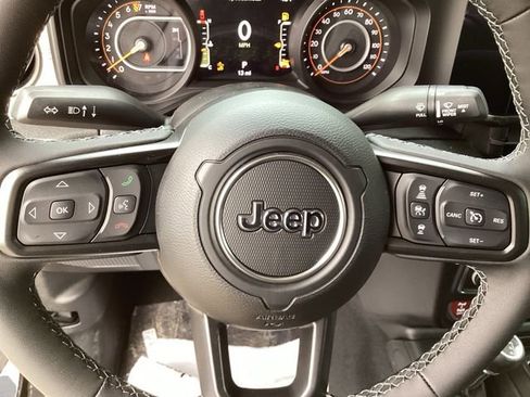 New 2026 Jeep Gladiator Willys image 13