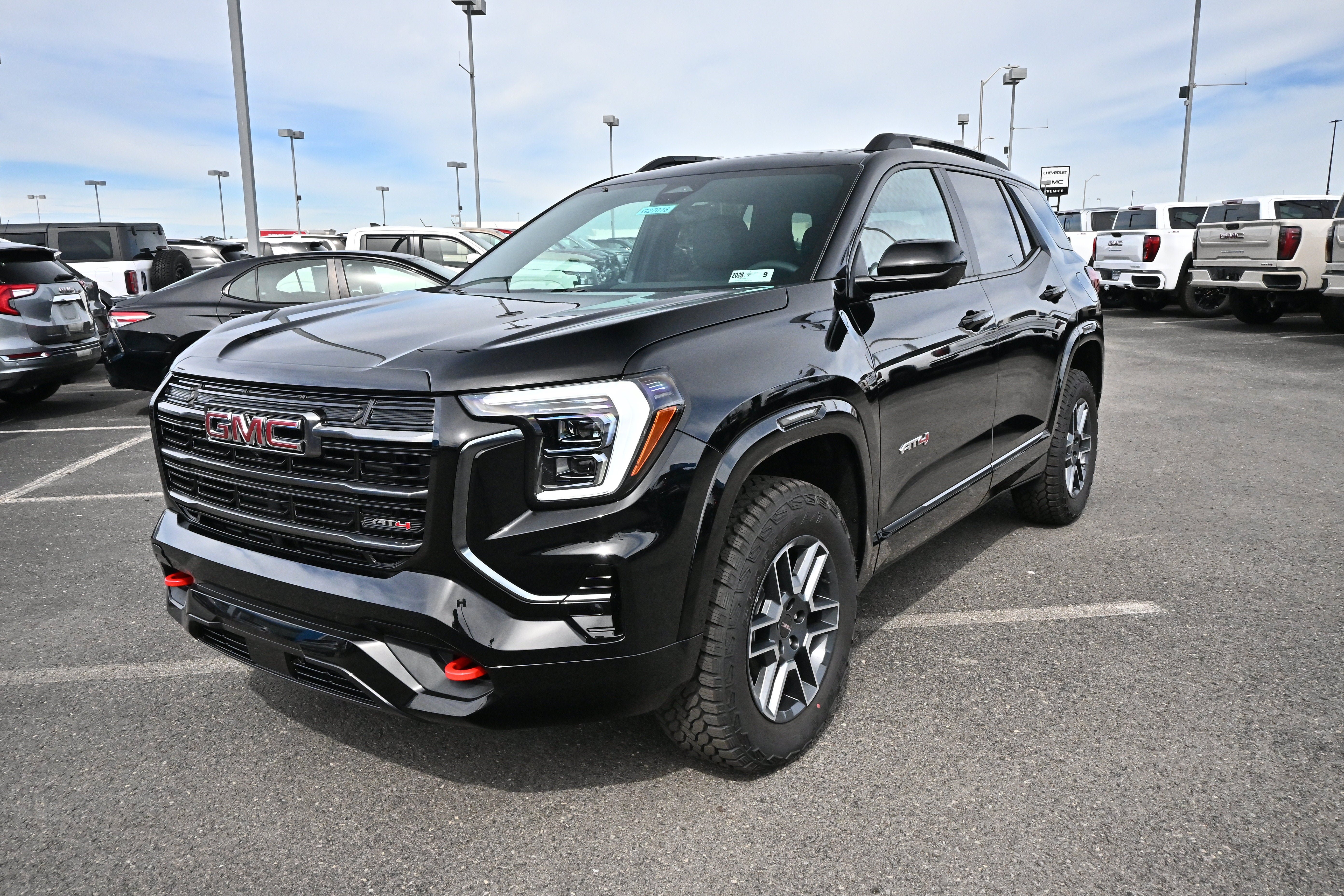 New 2027 GMC Terrain AT4 w/ Technology Package II AWD/4WD image 4