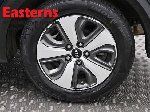 Used 2019 Kia Niro LX image 33