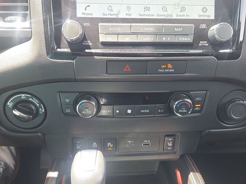 Used 2023 Nissan Frontier PRO-4X w/ Pro Convenience Package AWD/4WD image 11