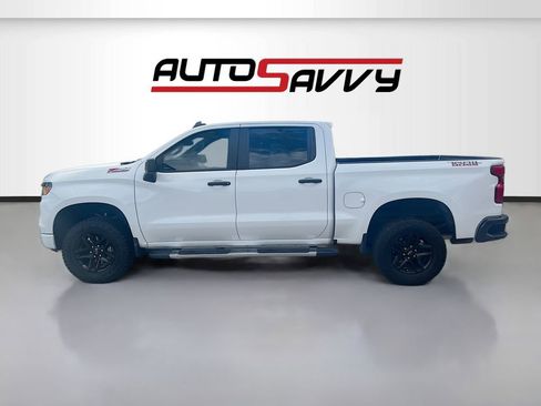Used 2025 Chevrolet Silverado 1500 Custom Trail Boss AWD/4WD image 4