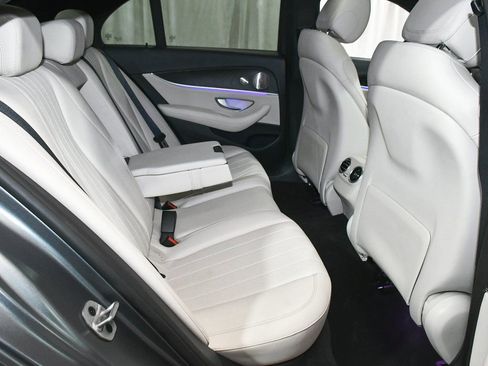 Used 2022 Mercedes-Benz E 450 4MATIC Sedan w/ Night Package image 55