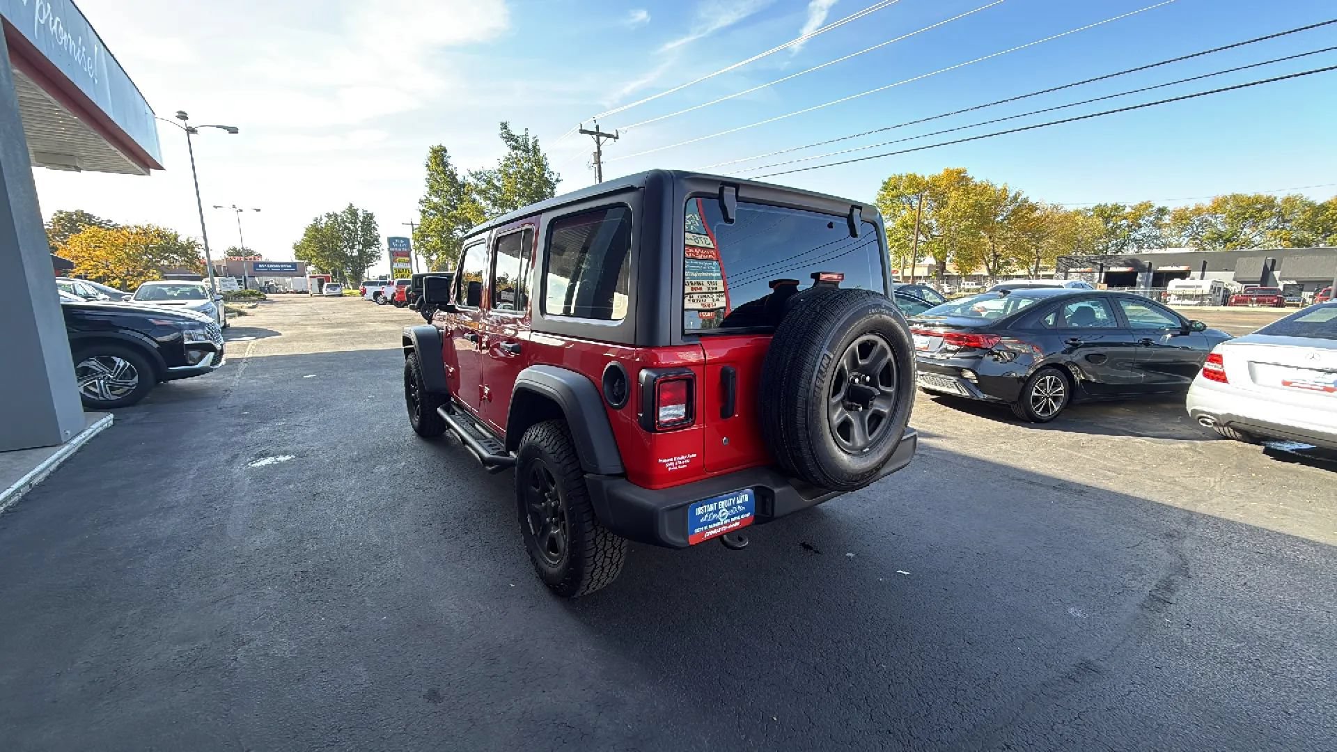 Used 2019 Jeep Wrangler Unlimited Sport AWD/4WD image 16