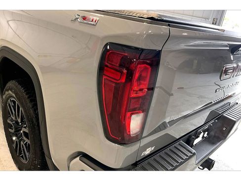 Used 2024 GMC Sierra 1500 Elevation w/ X31 Off-Road Package AWD/4WD image 29