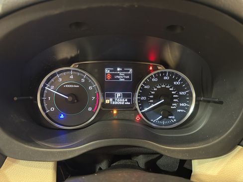 Used 2015 Subaru Crosstrek 2.0i Limited w/ Popular Package #2 AWD/4WD image 18