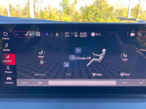 Used 2023 Dodge Hornet GT w/ GT Blacktop Package image 29