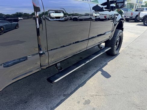 Used 2019 Ford F350 Platinum w/ Platinum Ultimate Package AWD/4WD image 14