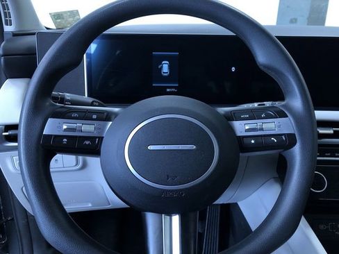 Used 2025 Hyundai Tucson SEL image 23