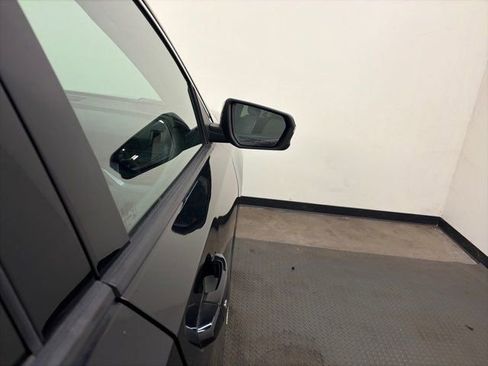 Used 2020 GMC Terrain SLT image 11