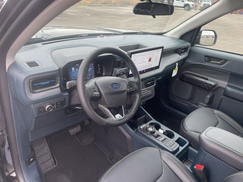 New 2026 Ford Maverick Lobo image 25