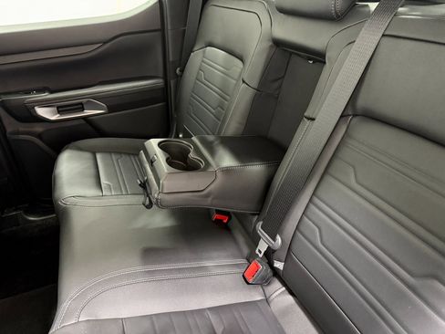 Used 2024 Ford Ranger Lariat w/ FX4 Off-Road Package image 42