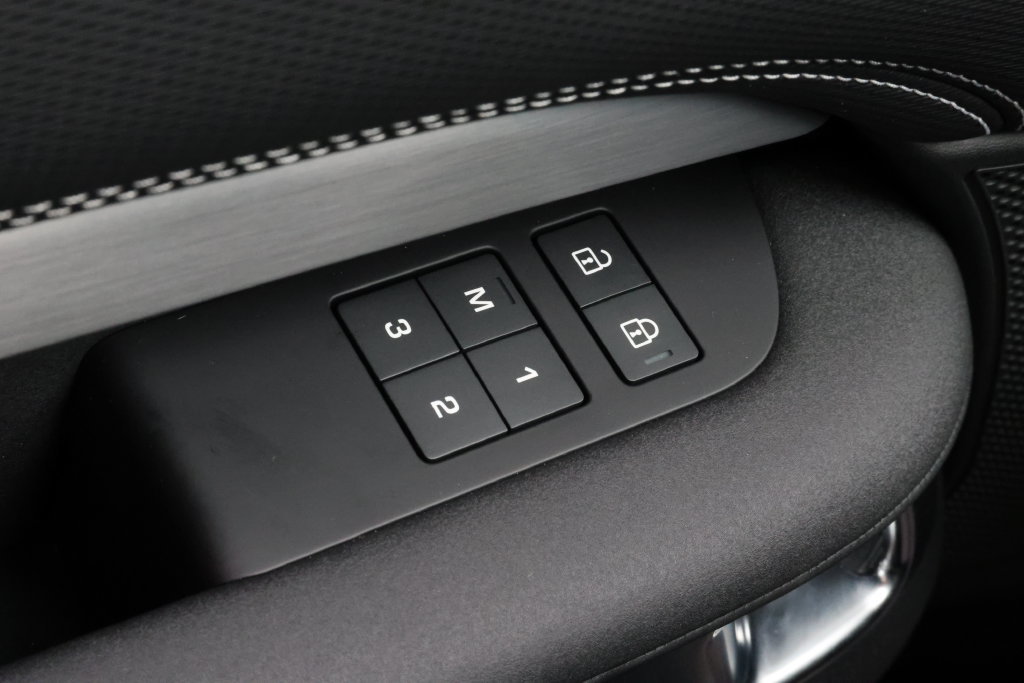 New 2026 Land Rover Discovery Dynamic SE AWD/4WD image 20