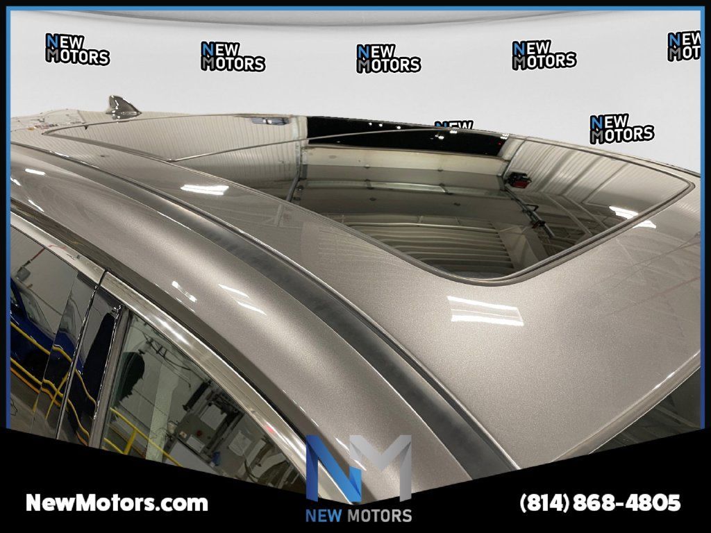 Used 2022 Acura MDX w/ Technology Package AWD/4WD image 16
