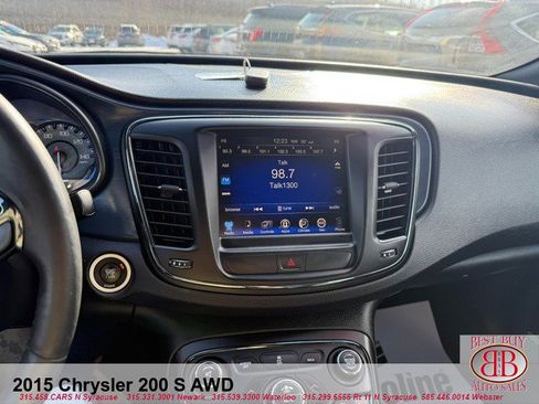 Used 2015 Chrysler 200 S w/ Navigation & Sound Group I image 14