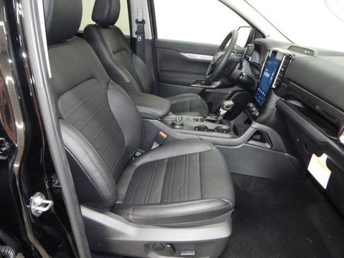 New 2025 Ford Ranger Lariat w/ FX4 Off-Road Package image 20