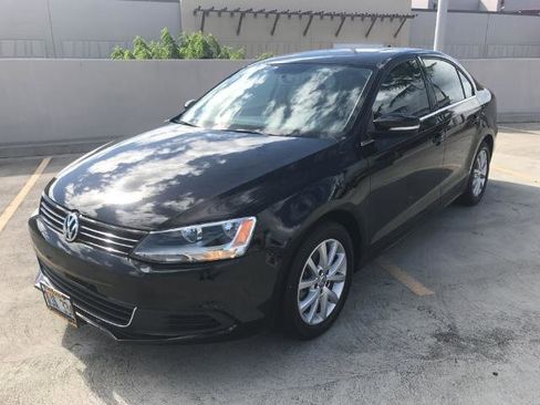 Used 2014 Volkswagen Jetta SE image 1