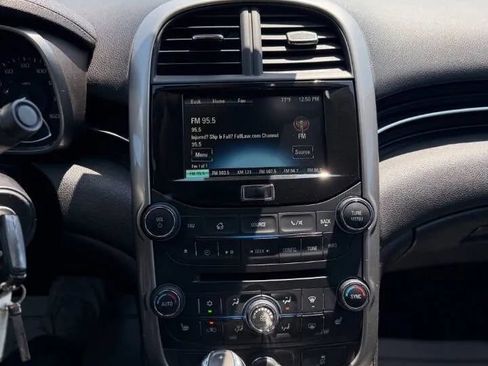 Used 2016 Chevrolet Malibu LTZ FWD image 15